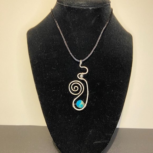 Truly Unique Hammered Stainless Steel Pendant w Blue Dyed Imperial Jasper Bead - Picture 3 of 6